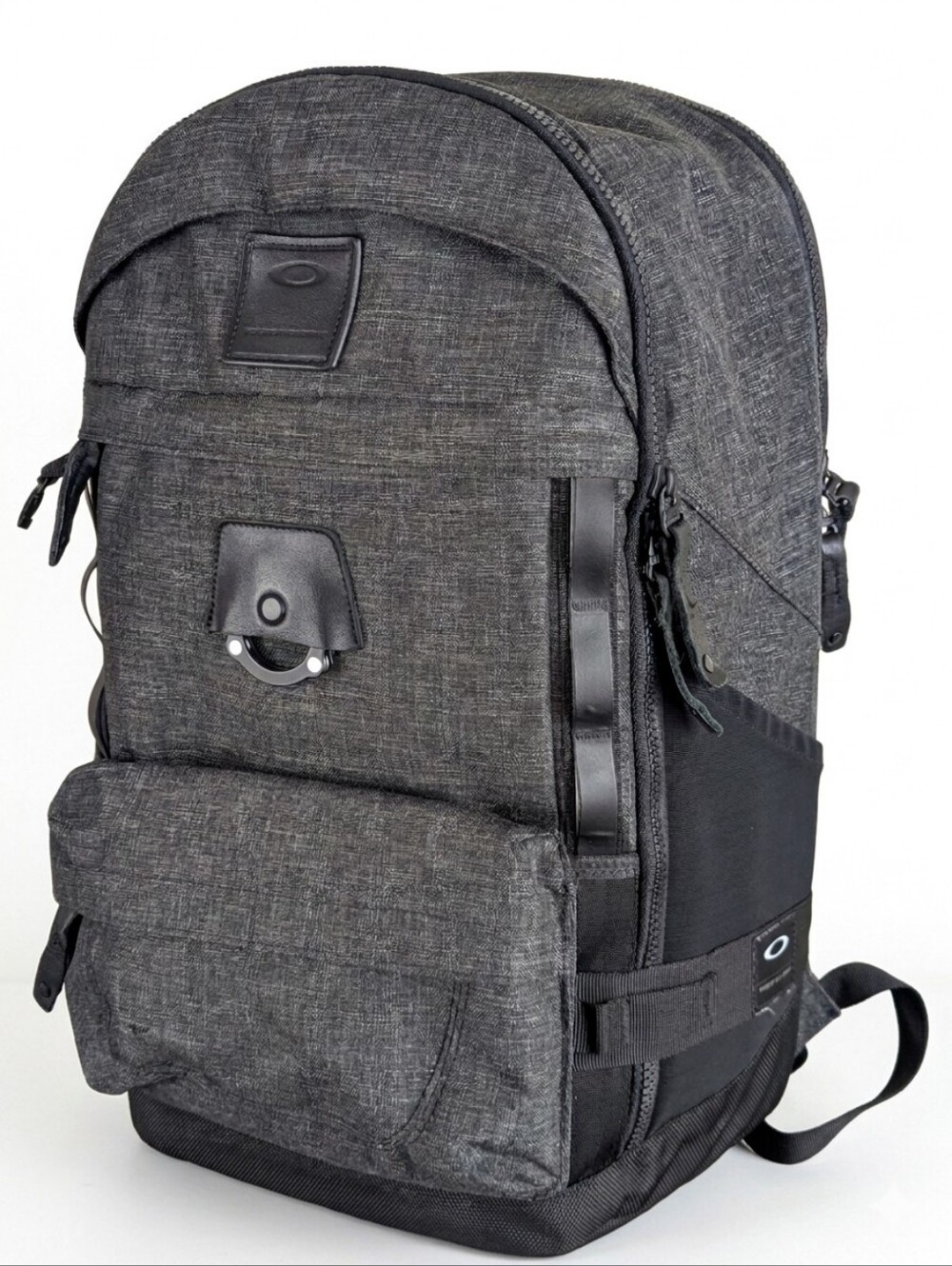 Oakley Voyage 30L Backpack & Removable Storage Daypack